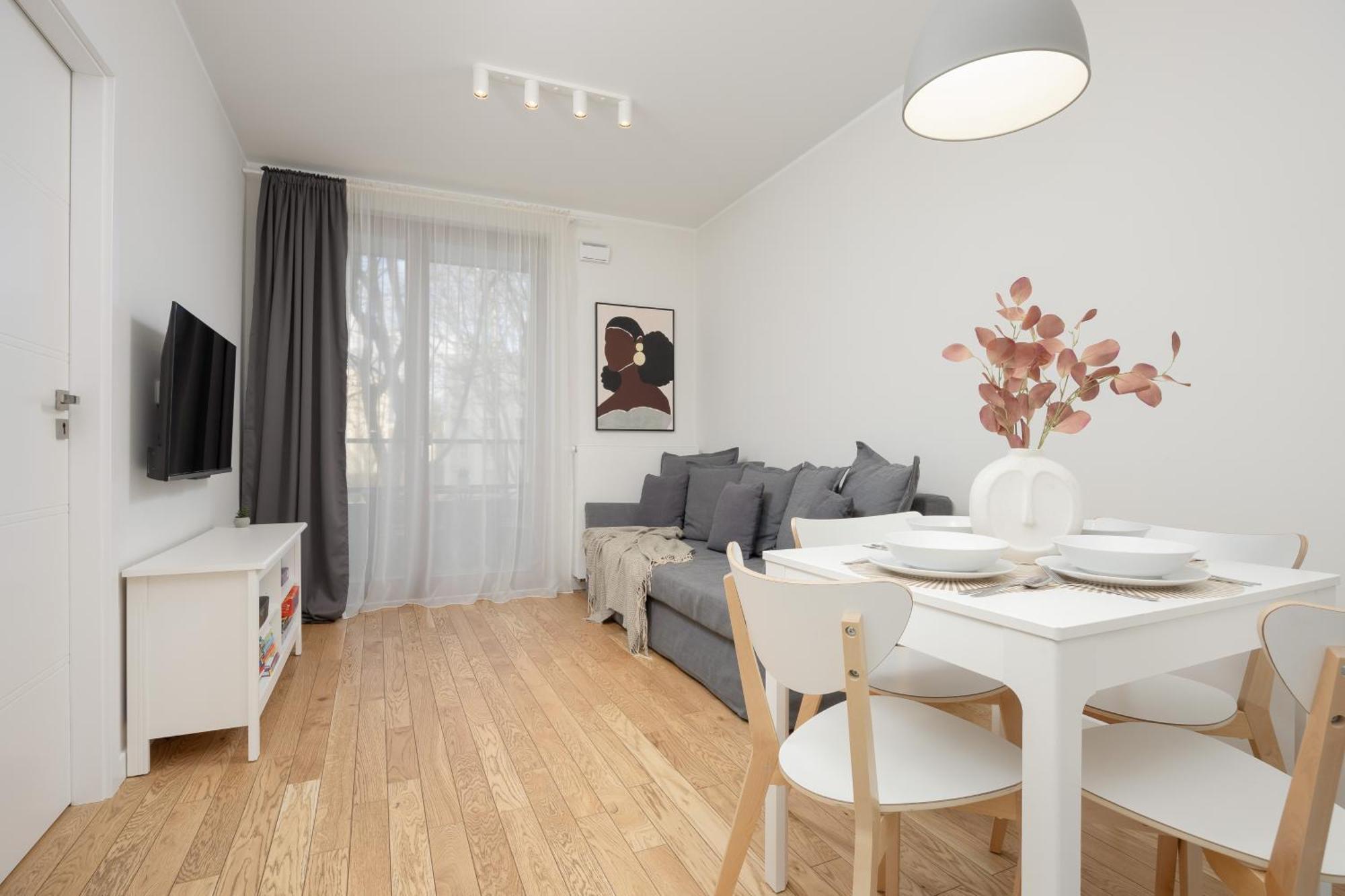 Srodmiescie Warsaw Muranow Apartments With Parking By Noclegi Renters 외부 사진