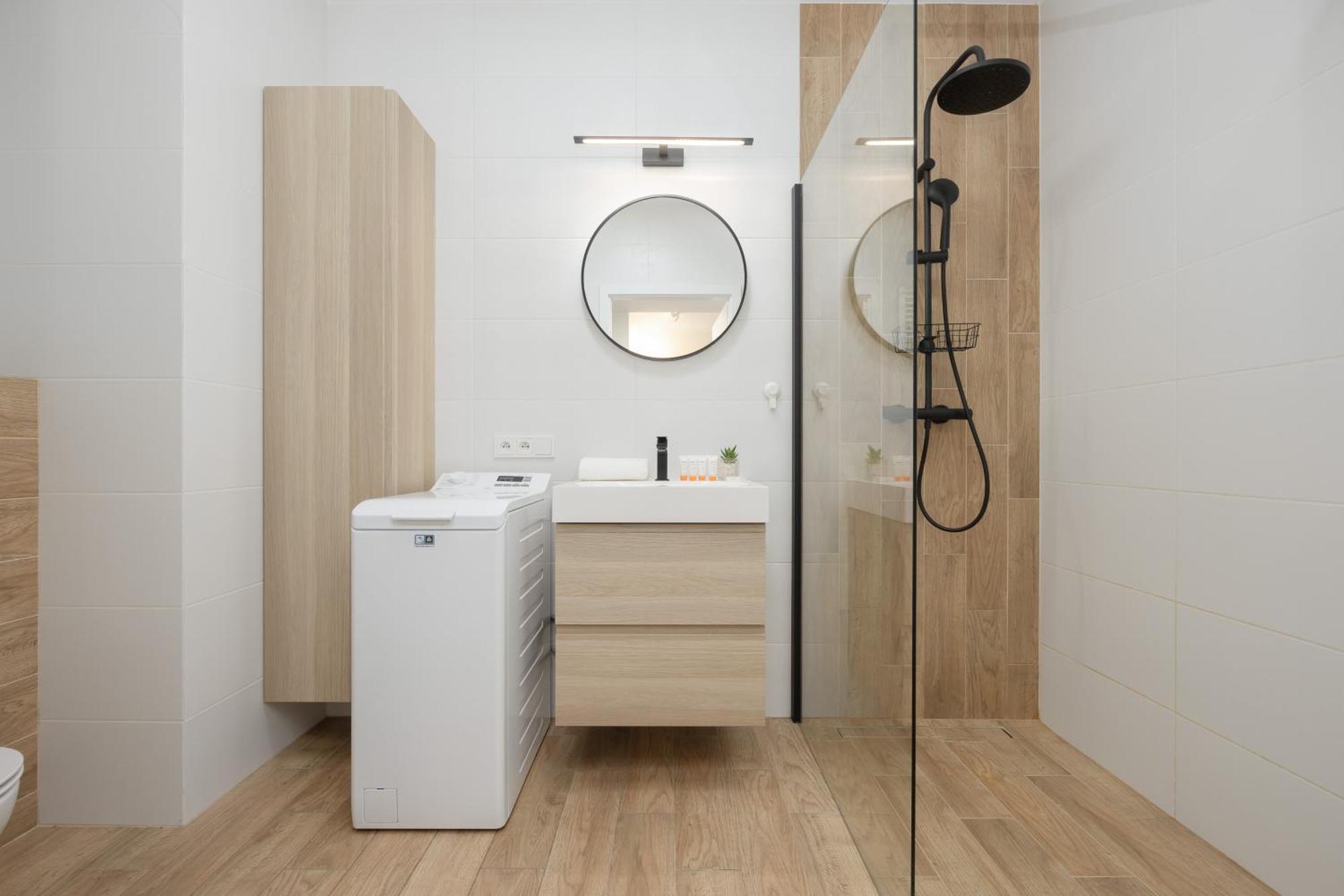 Srodmiescie Warsaw Muranow Apartments With Parking By Noclegi Renters 외부 사진